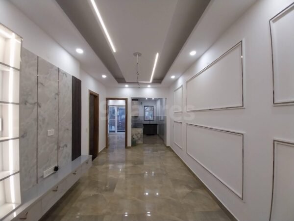 2 BHK INDEPENDENT BUILDER FLOOR FOR RENT - Image 5