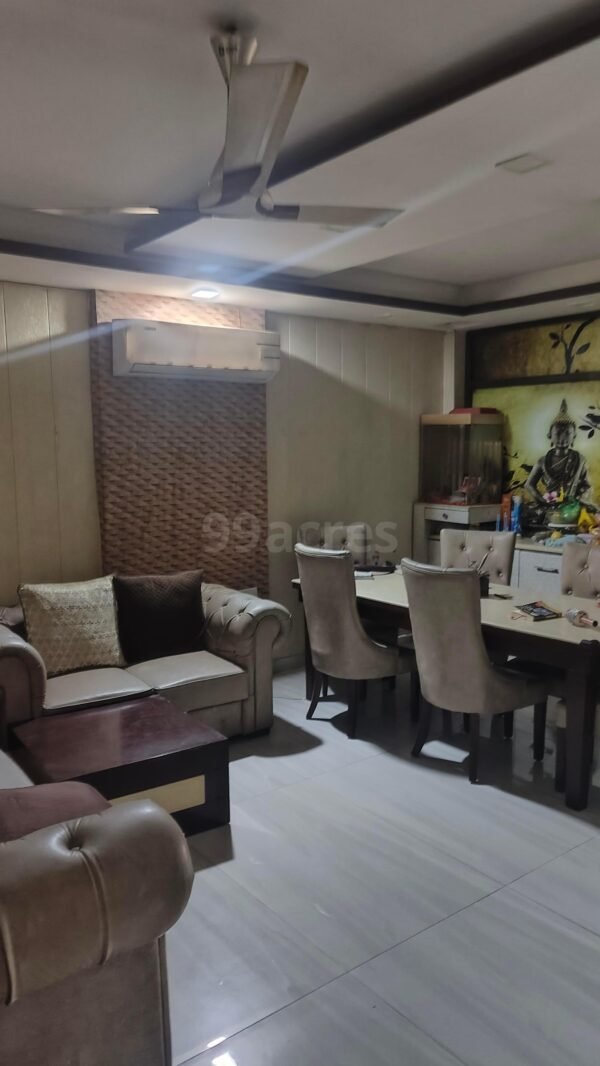 4 BHK Independent/Builder Floor for Sale in Block G Pushkar Enclave,West Delhi - Image 3